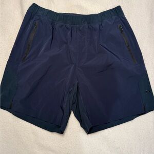 Pristine Men’s Lululemon Navy Shorts Size:L 8”